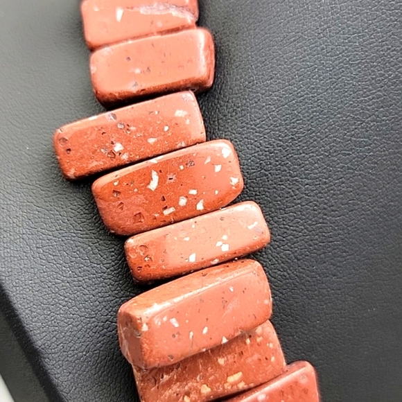 Unique Design Flat Chocolate Jasper 785 Cts Beaded Natural Gemstone Necklace - Picture 5 of 9